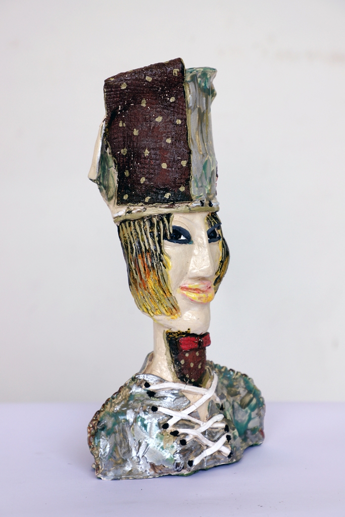 CONTEMPORARY - Image 2